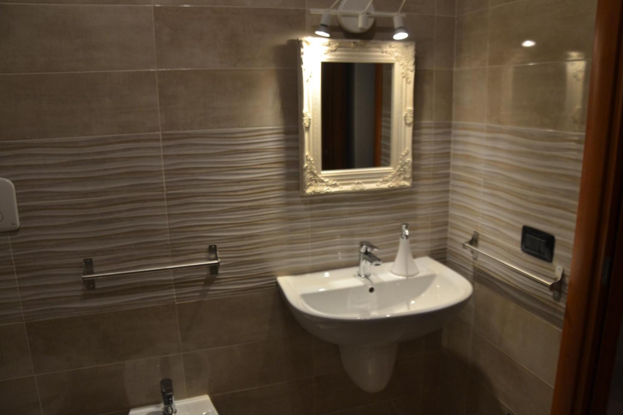 Residenze Principe Amedeo Ξενοδοχείο Μπάρι Εξωτερικό φωτογραφία